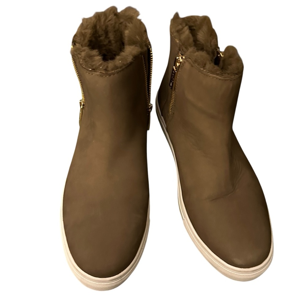 JSlides Faux Fur Lined Nubuck Henley Booties Size 9 Gray Brown